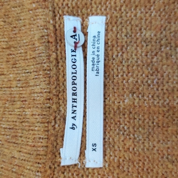 ANTHROPOLOGIE CROSS  V- NECK DOLMAN SLEEVE SWEATER  IN ORANGE. BOXEY., Size XS. - Picture 4 of 6